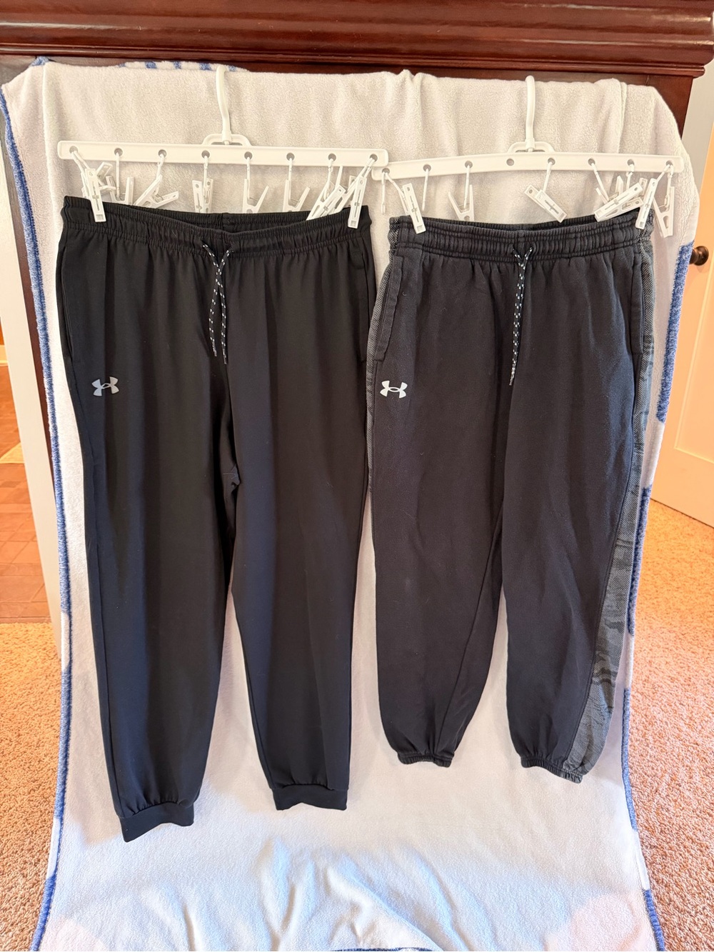 Under Armour Kids Black Jogger Sweatpants - Comfortable Athletic Bottoms